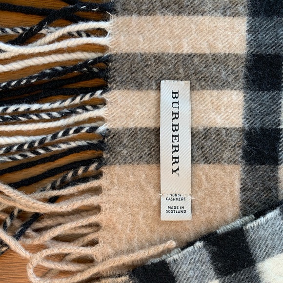 Burberry Other - Like New Burberry Scarf - 76” x 6”